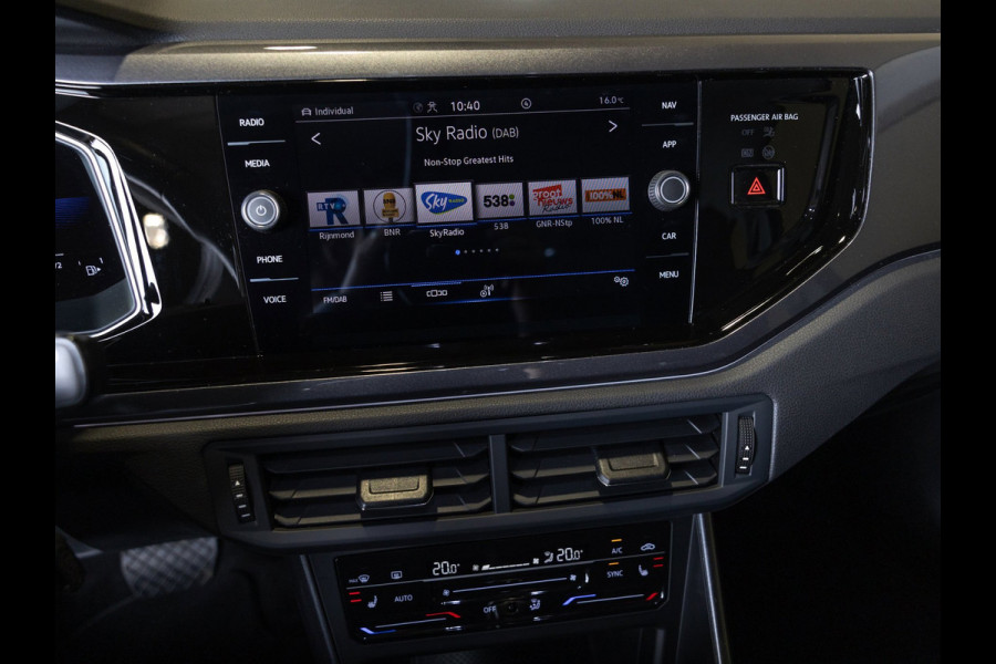 Volkswagen Taigo 1.5 TSI Style / 150pk / Trekhaak / Stoelverwarming / Achteruitrij camera /