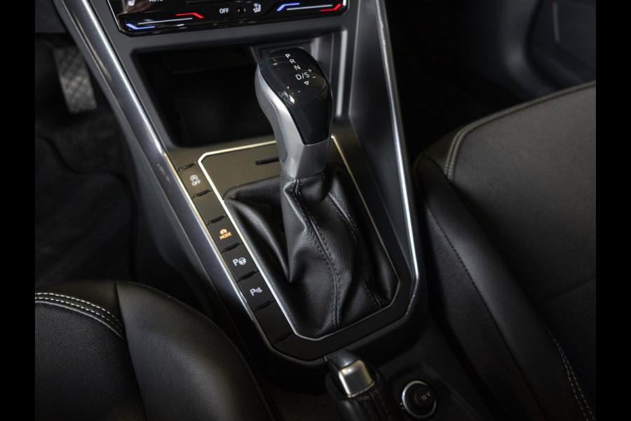 Volkswagen Taigo 1.5 TSI Style / 150pk / Trekhaak / Stoelverwarming / Achteruitrij camera /