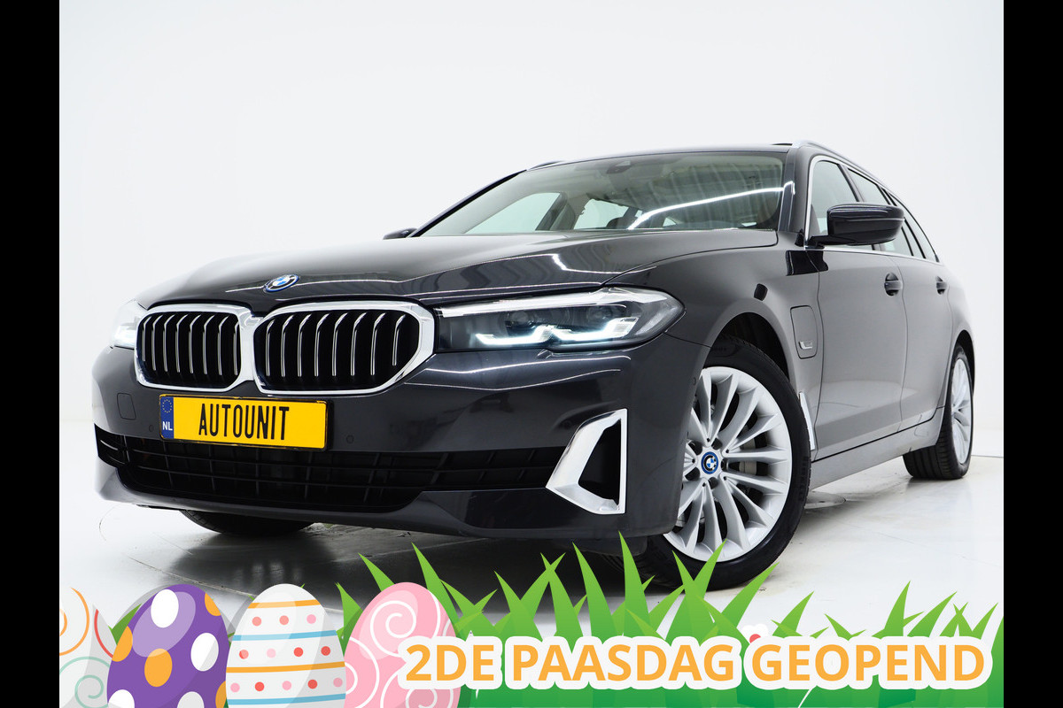 BMW 5 Serie Touring 530e xDrive | Panoramadak | Leder | Sfeerlicht | Carplay | Camera | Stoelverwarming
