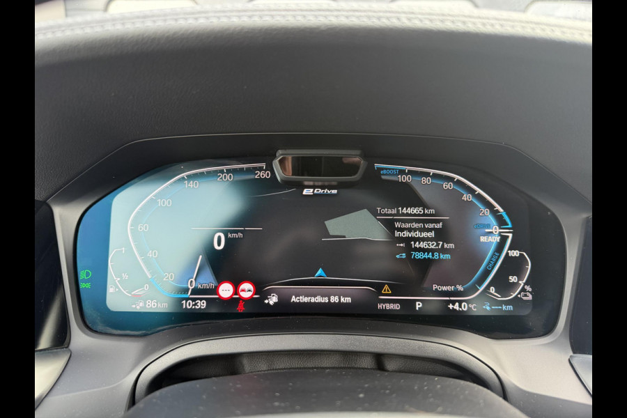 BMW 3-serie 330e | 360* Camera | Navigatie | Lederen Bekleding | DAB | Trekhaak |