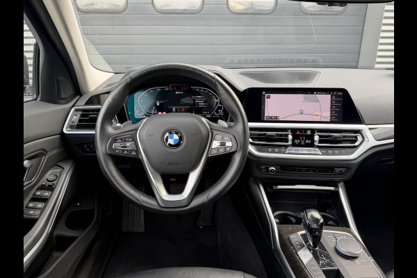 BMW 3-serie 330e | 360* Camera | Navigatie | Lederen Bekleding | DAB | Trekhaak |