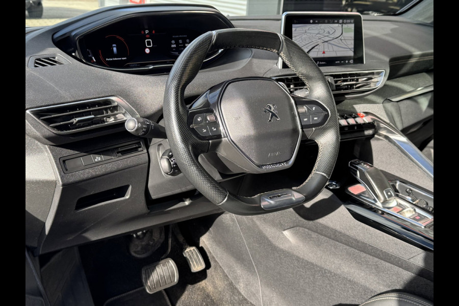 Peugeot 5008 1.2 PureTech GT-Line 7P - AUTOMAAT I Panorama dak I Navigatie / Apple CarPlay I 1/2 Leer I Sport pakket I Dealer ond.