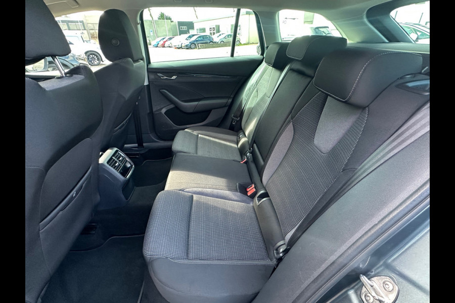 Škoda Octavia Combi 1.0 e-TSI Business Edition