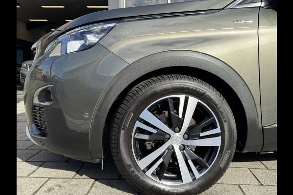 Peugeot 5008 1.2 PureTech GT-Line 7P - AUTOMAAT I Panorama dak I Navigatie / Apple CarPlay I 1/2 Leer I Sport pakket I Dealer ond.