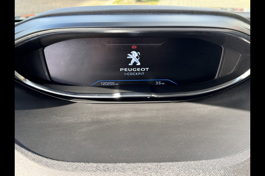 Peugeot 5008 1.2 PureTech GT-Line 7P - AUTOMAAT I Panorama dak I Navigatie / Apple CarPlay I 1/2 Leer I Sport pakket I Dealer ond.