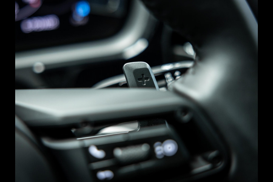 Porsche Cayenne Coupé 3.0 E-Hybrid Black Edition | Sportuitlaat | Stoelverwarming en verkoeling | Sport Chrono |