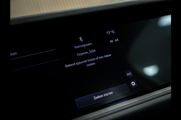 Porsche Cayenne Coupé 3.0 E-Hybrid Black Edition | Sportuitlaat | Stoelverwarming en verkoeling | Sport Chrono |