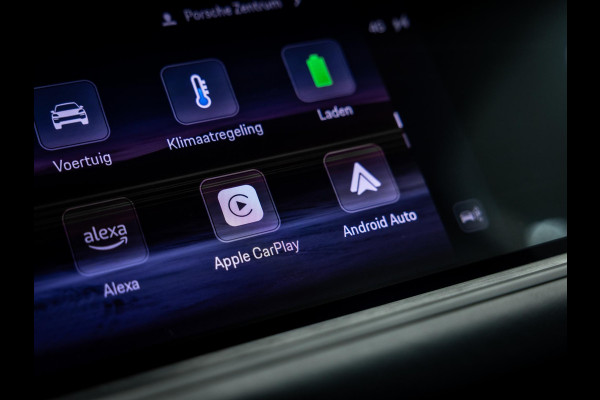 Porsche Cayenne Coupé 3.0 E-Hybrid Black Edition | Sportuitlaat | Stoelverwarming en verkoeling | Sport Chrono |