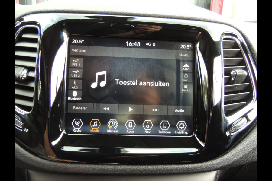 Jeep Compass 1.3T Limited Automaat 150PK | Clima | Xenon | Navi | Keyless | Licht/regen sensor | All-season banden