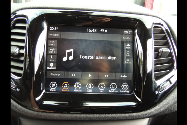 Jeep Compass 1.3T Limited Automaat 150PK | Clima | Xenon | Navi | Keyless | Licht/regen sensor | All-season banden