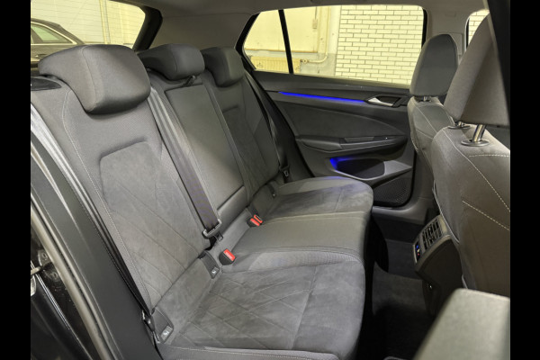 Volkswagen Golf 1.4 eHybrid 204PK DSG STYLE NAVI/CARPLAY/CAMERA