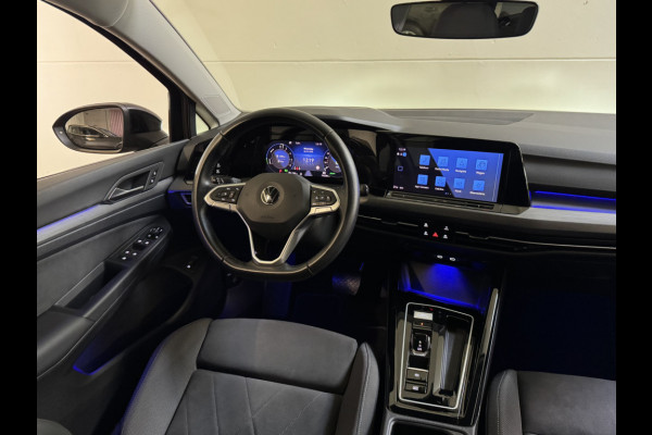 Volkswagen Golf 1.4 eHybrid 204PK DSG STYLE NAVI/CARPLAY/CAMERA