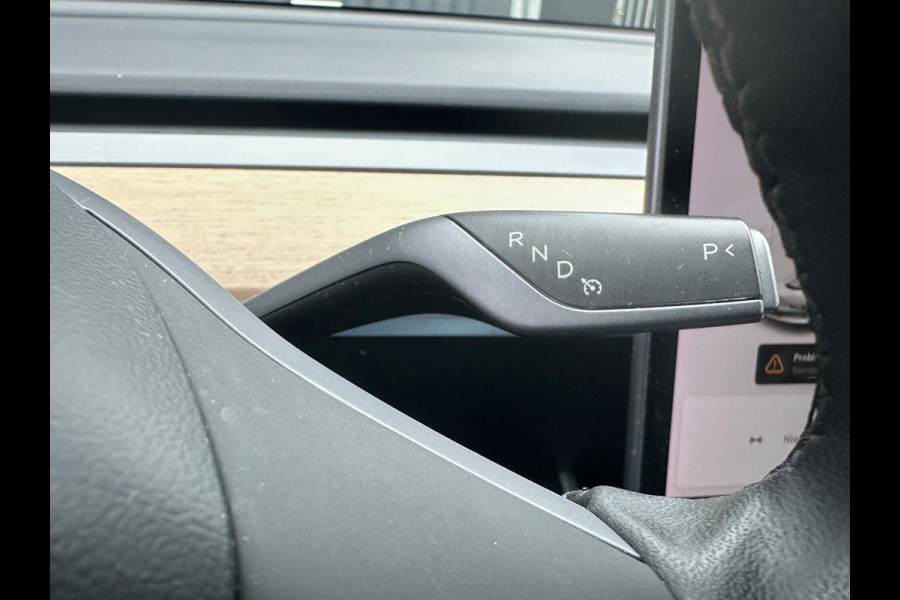 Tesla Model 3 Standard RWD Plus 60 kWh