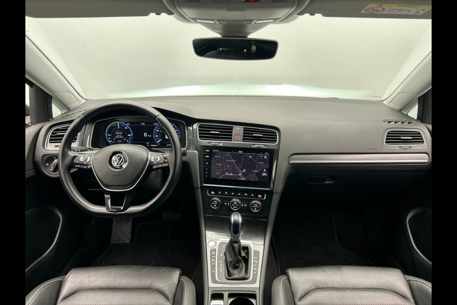 Volkswagen e-Golf E-Golf | Leder | Apple/Carplay | Adapt.Cruise/Control | Camera