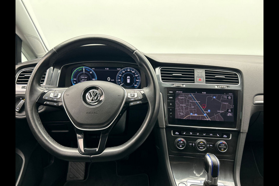 Volkswagen e-Golf E-Golf | Leder | Apple/Carplay | Adapt.Cruise/Control | Camera