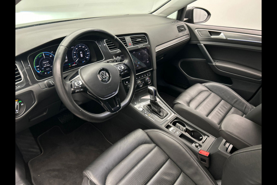 Volkswagen e-Golf E-Golf | Leder | Apple/Carplay | Adapt.Cruise/Control | Camera