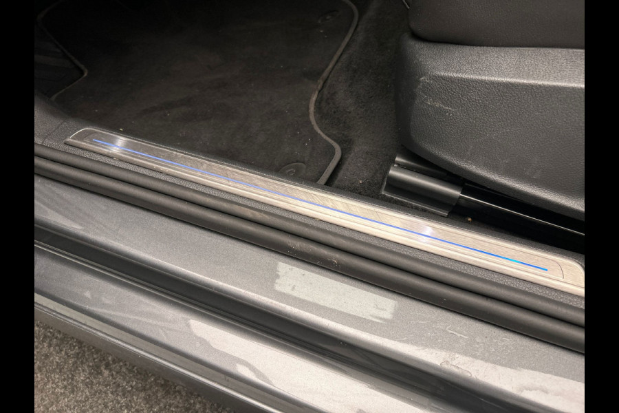 Volkswagen e-Golf E-Golf | Leder | Apple/Carplay | Adapt.Cruise/Control | Camera