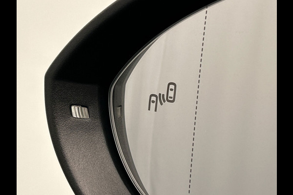 Volkswagen e-Golf E-Golf | Leder | Apple/Carplay | Adapt.Cruise/Control | Camera