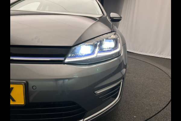 Volkswagen e-Golf E-Golf | Leder | Apple/Carplay | Adapt.Cruise/Control | Camera