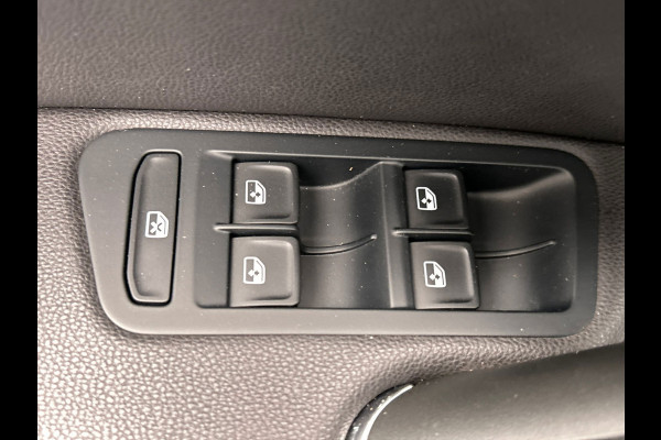 Volkswagen e-Golf E-Golf | Leder | Apple/Carplay | Adapt.Cruise/Control | Camera