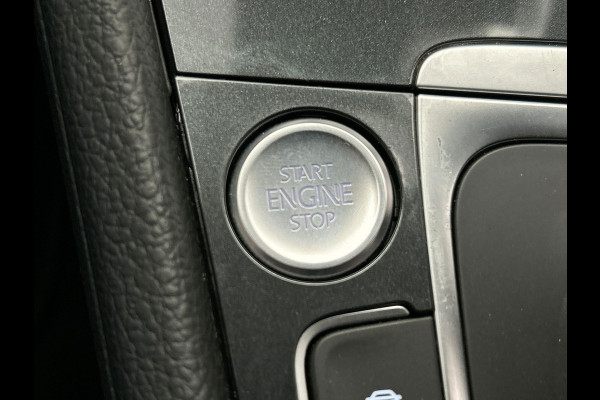 Volkswagen e-Golf E-Golf | Leder | Apple/Carplay | Adapt.Cruise/Control | Camera