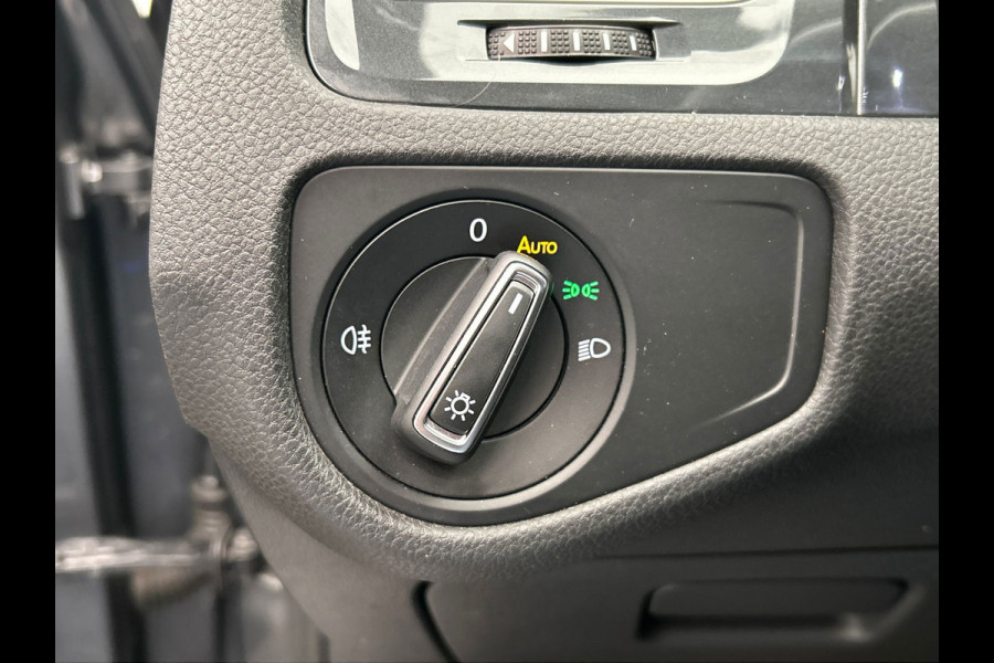 Volkswagen e-Golf E-Golf | Leder | Apple/Carplay | Adapt.Cruise/Control | Camera