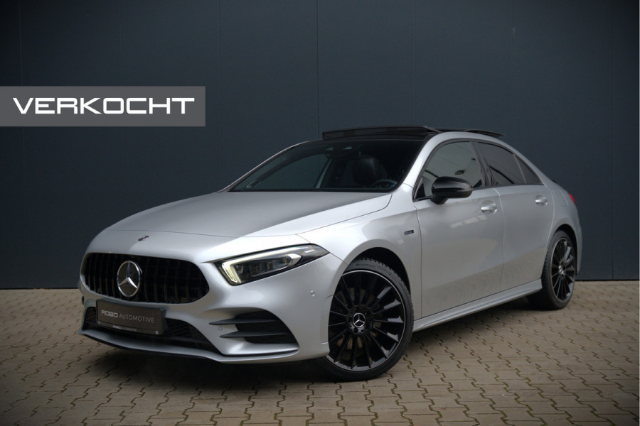 Mercedes-Benz A-Klasse 250 e Advantage AMG | Panoramadak | Burmester | Stoelverwarming | Memory Seat | Cruise Control | Camera | Apple Carplay | Ambiance Verlichting | Night Pakket | Keyless |