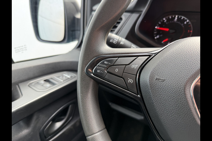 Renault Trafic 2.0 DCI 150PK Automaat L2H1 Cruise Control Airco sidebars camera Parkeersensoren Voor Achter Stoelverwarming