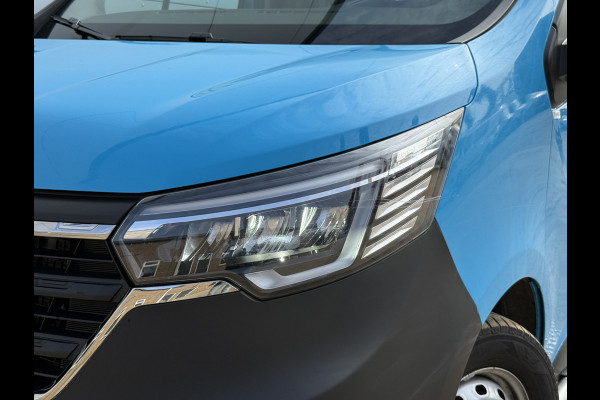 Renault Trafic 2.0 DCI 150PK Automaat L2H1 Cruise Control Airco sidebars camera Parkeersensoren Voor Achter Stoelverwarming