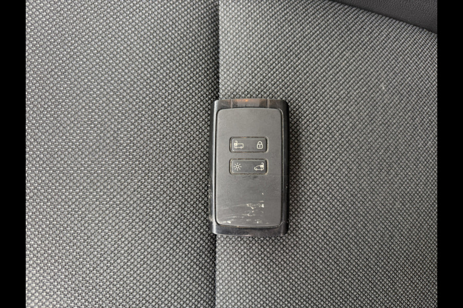 Renault Kangoo Grand Comfort TCe 130PK **Benzine** L1 LED Airco Cruise Control Camera Digitale Achteruitkijk Spiegel Inbouw