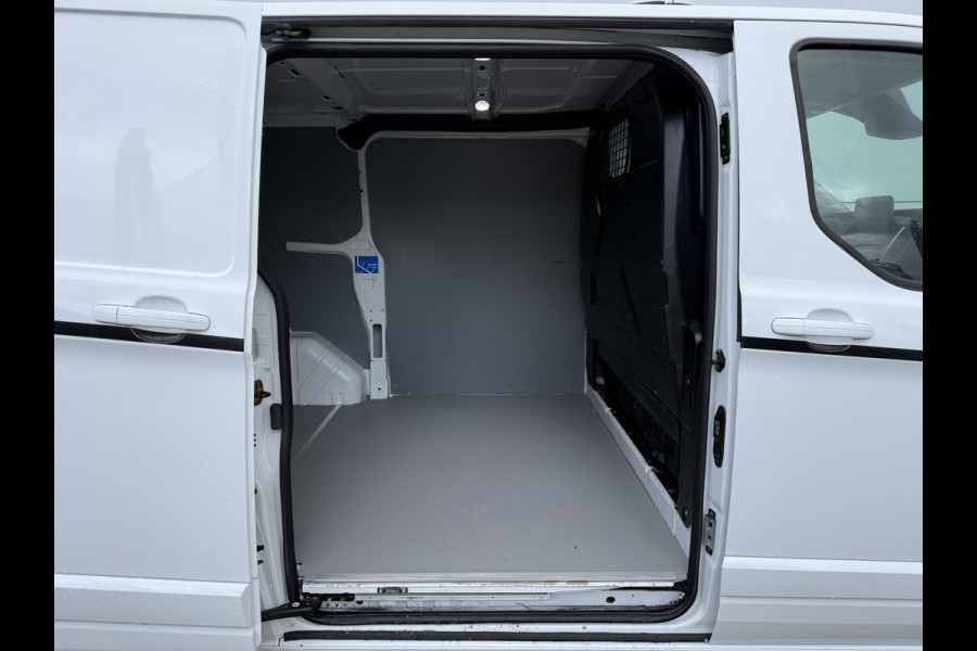 Ford Transit Custom Sport 290 2.0 TDI 185PK Automaat L1H1 Elektrisch Verstelbare Leren Stoelen Adaptieve Cruise Control Airco Trekhaak Stoelverwarming