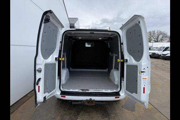 Ford Transit Custom Sport 290 2.0 TDI 185PK Automaat L1H1 Elektrisch Verstelbare Leren Stoelen Adaptieve Cruise Control Airco Trekhaak Stoelverwarming