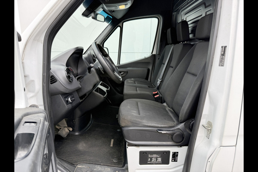 Mercedes-Benz eSprinter 55kWh 168km WLTP 94% (SOH) L2H2 80kw Snelladen Climate Control Camera Stoelverwarming