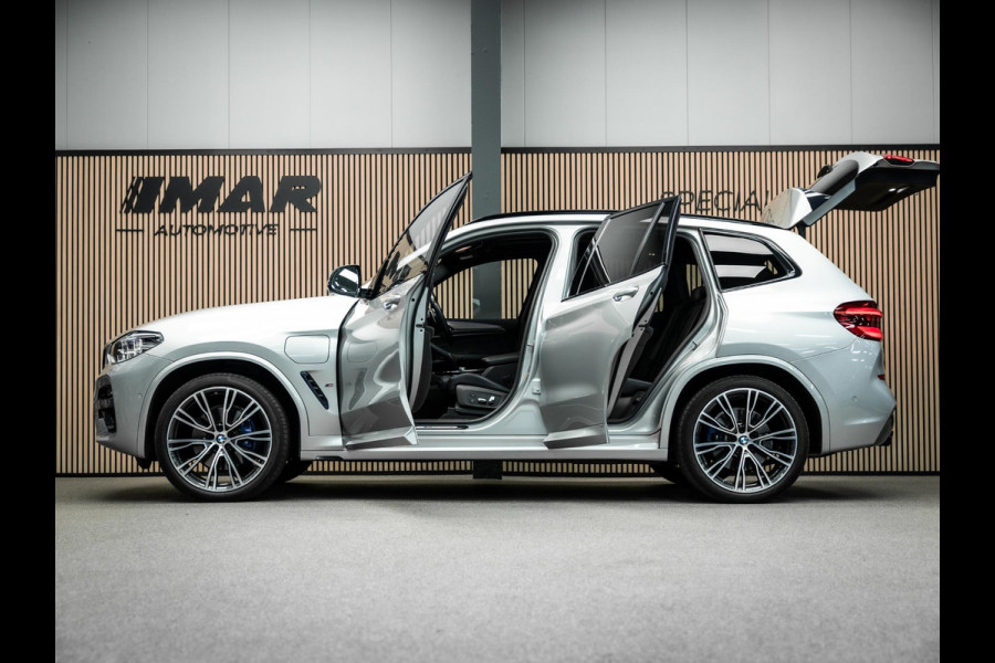 BMW X3 xDrive30e High Executive | Volledig M uitgevoerd | Stoelverwarming | Harman/Kardon | Memory |