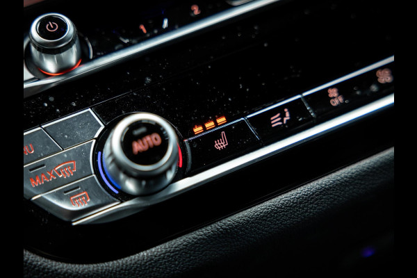 BMW X3 xDrive30e High Executive | Volledig M uitgevoerd | Stoelverwarming | Harman/Kardon | Memory |