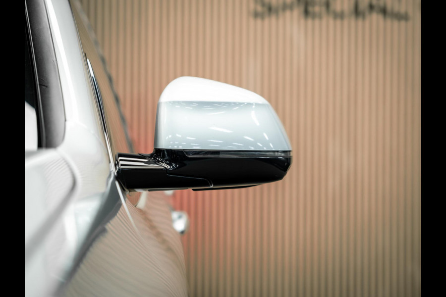 BMW X3 xDrive30e High Executive | Volledig M uitgevoerd | Stoelverwarming | Harman/Kardon | Memory |