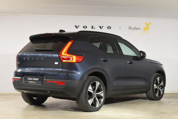 Volvo XC40 231PK Recharge Pure Electric Core Navigatie / Stoelverwarming / Stuurverwarming / Elektrische achterklep / Cruise control / 19" / All season banden