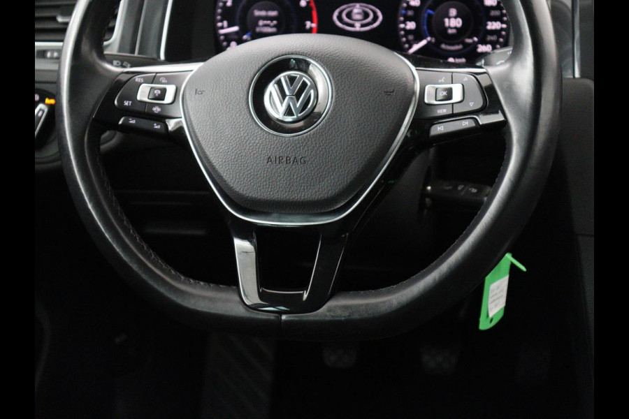 Volkswagen Golf Variant 1.5 TSI Comfortline Business | Adaptive Cruise | Massage | Camera | Carplay | Stoelverwarming | Virtual Cockpit