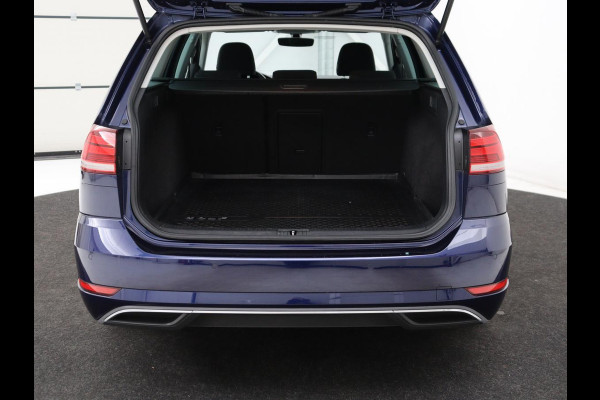 Volkswagen Golf Variant 1.5 TSI Comfortline Business | Adaptive Cruise | Massage | Camera | Carplay | Stoelverwarming | Virtual Cockpit