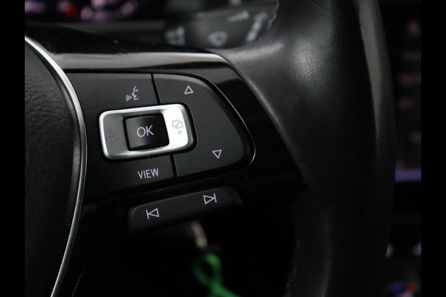 Volkswagen Golf Variant 1.5 TSI Comfortline Business | Adaptive Cruise | Massage | Camera | Carplay | Stoelverwarming | Virtual Cockpit