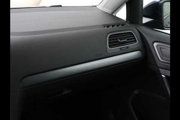 Volkswagen Golf Variant 1.5 TSI Comfortline Business | Adaptive Cruise | Massage | Camera | Carplay | Stoelverwarming | Virtual Cockpit