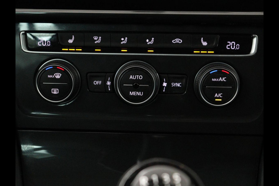 Volkswagen Golf Variant 1.5 TSI Comfortline Business | Adaptive Cruise | Massage | Camera | Carplay | Stoelverwarming | Virtual Cockpit