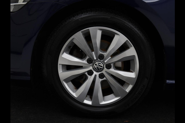 Volkswagen Golf Variant 1.5 TSI Comfortline Business | Adaptive Cruise | Massage | Camera | Carplay | Stoelverwarming | Virtual Cockpit