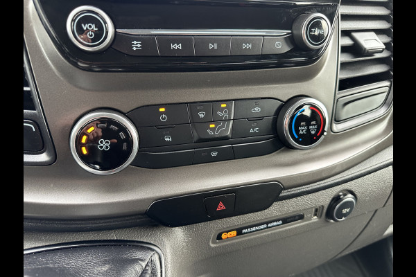 Ford Transit Custom 2.0 TDCI / L2H1 / DUBBEL CABINE / 1e EIG. / TREKHAAK / IMPERIAAL / CAMERA / CRUISE / 6 PERSOONS