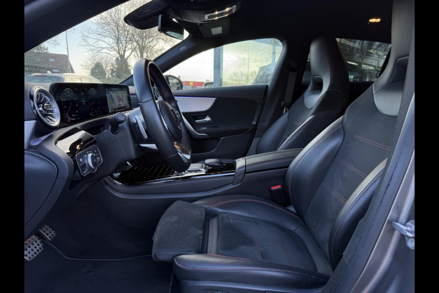 Mercedes-Benz CLA-Klasse Shooting Brake Aut. 180 Business Sol. AMG | Navi | Camera | Sfeer Verlichting |