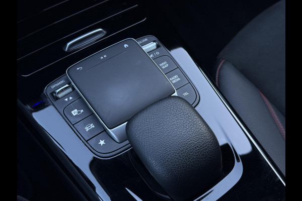 Mercedes-Benz CLA-Klasse Shooting Brake Aut. 180 Business Sol. AMG | Navi | Camera | Sfeer Verlichting |