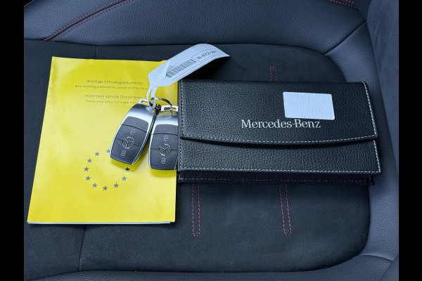 Mercedes-Benz CLA-Klasse Shooting Brake Aut. 180 Business Sol. AMG | Navi | Camera | Sfeer Verlichting |