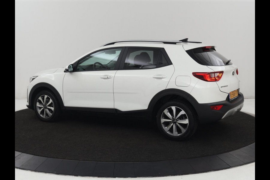 Kia Stonic 1.0 T-GDi MHEV DynamicPlusLine | Adaptive cruise | Carplay | Camera | Keyless | Climate control | DAB | Navigatie | Bluetooth