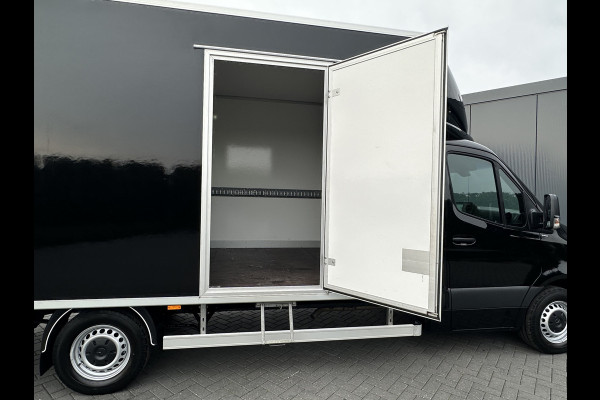 Mercedes-Benz Sprinter 319 CDI 191 PK 9G-TRONIC / BAKWAGEN / LAADKLEP / 17.571 KM !! / LED / 1e EIG. / ZIJDEUR / CAMERA / CRUISE / AIRCO