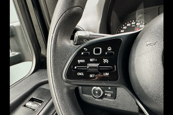 Mercedes-Benz Sprinter 319 CDI 191 PK 9G-TRONIC / BAKWAGEN / LAADKLEP / 17.571 KM !! / LED / 1e EIG. / ZIJDEUR / CAMERA / CRUISE / AIRCO